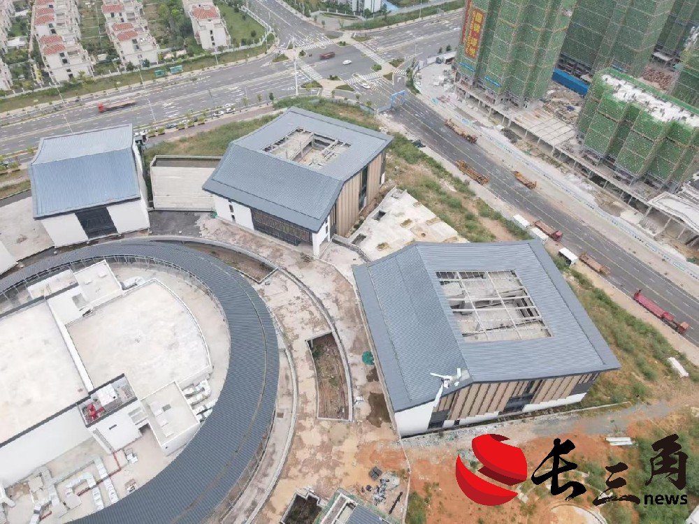 已耗资6亿元 赣南最大在建文体民生项目停工十个月